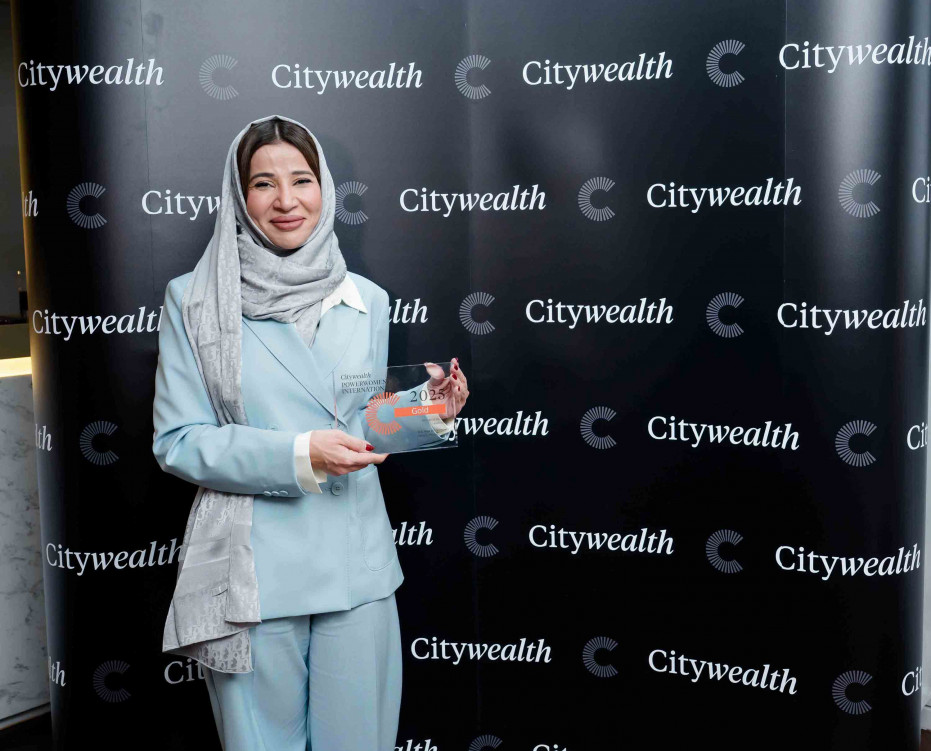 H.E. Raja Al Mazrouei Receives Citywealth Powerwomen Gold Award